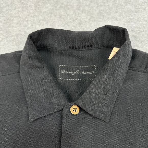 Tommy Bahama Shirt 'Grand Marlin Rum' Silk Mens L Black Tropical Island Bar Top - Picture 2 of 9